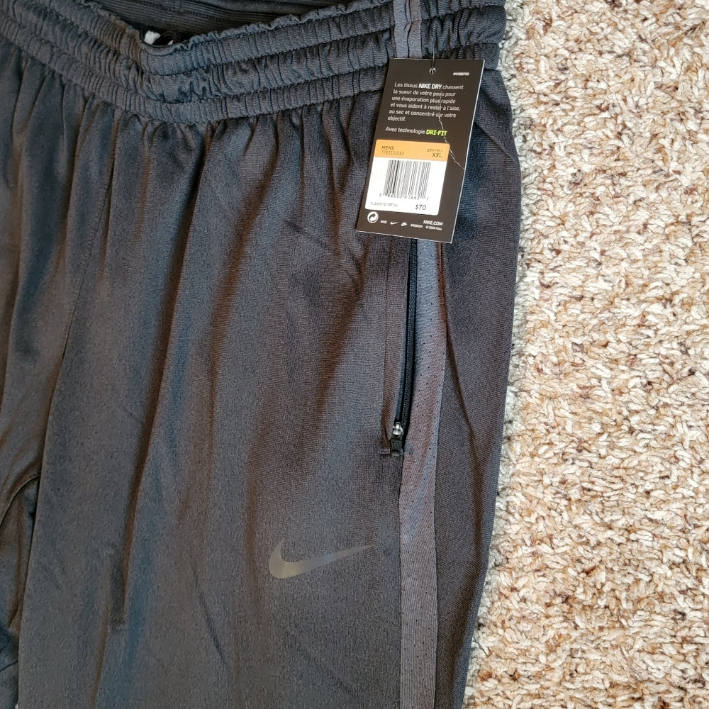 Mens NWT Nike Pants